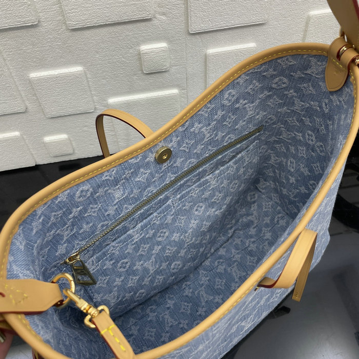 Louis Vuitton CarryAll PM M11462