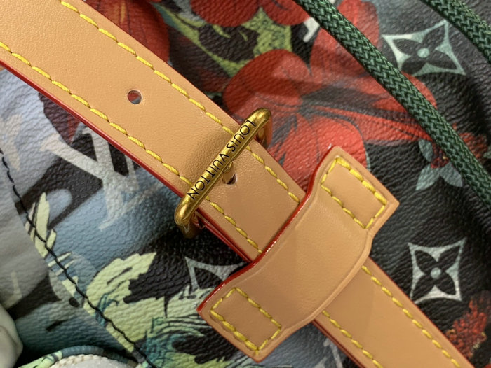 Louis Vuitton Christopher MM M24996