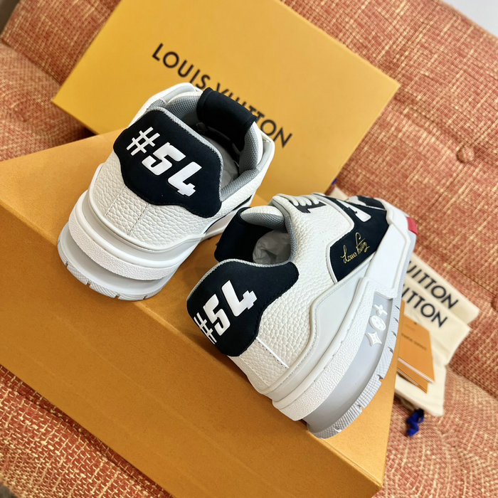 Louis Vuitton Sneakers SLS60610