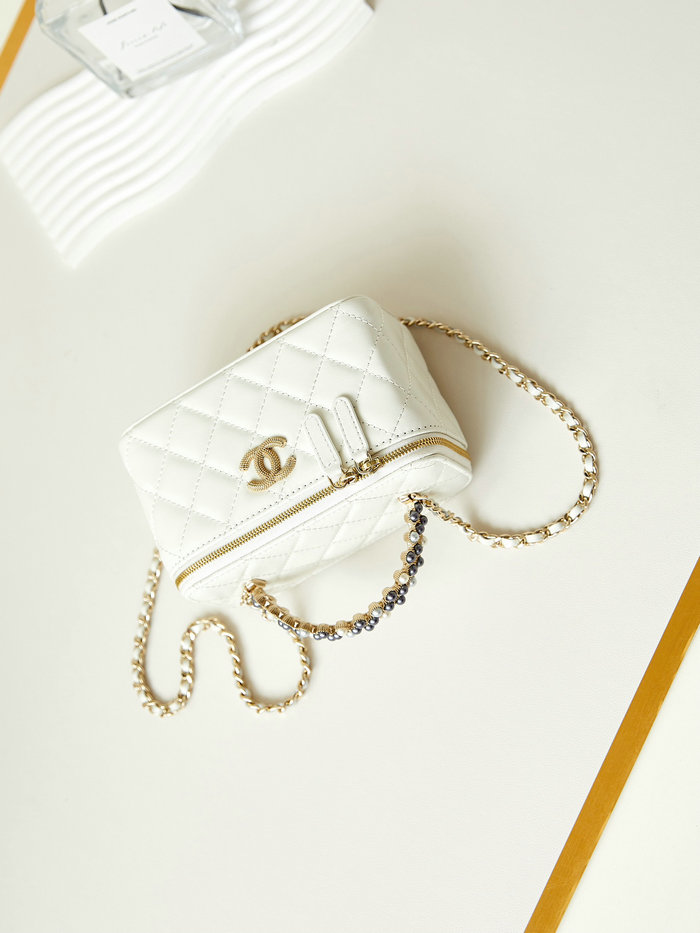 Chanel Small Vanity Case AP3804 White