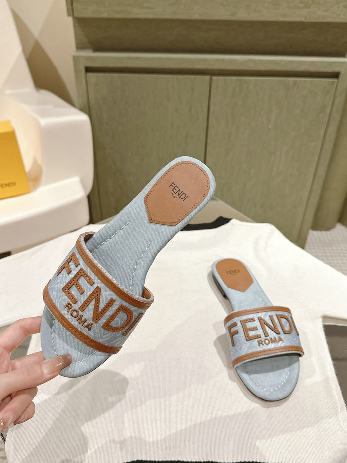 Fendi Sandals SFS60901