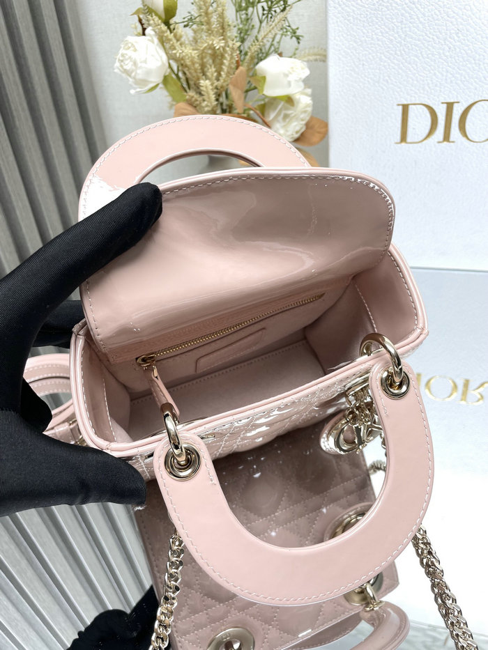 Lady Dior Patent Bag Light Pink MD0505