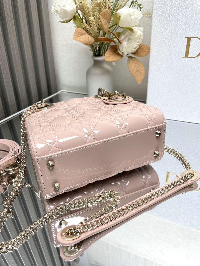 Lady Dior Patent Bag Light Pink MD0505