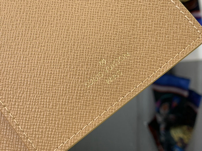 Louis Vuitton Passport Cover M83479 Beige