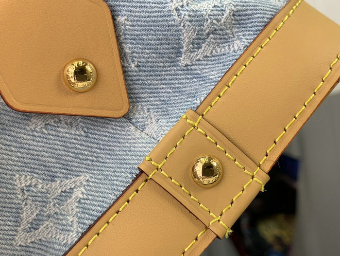 Louis Vuitton Pochette Cosmetique GM M24317