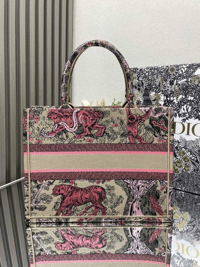 Medium Dior Tiger Book Tote M1286 Peach