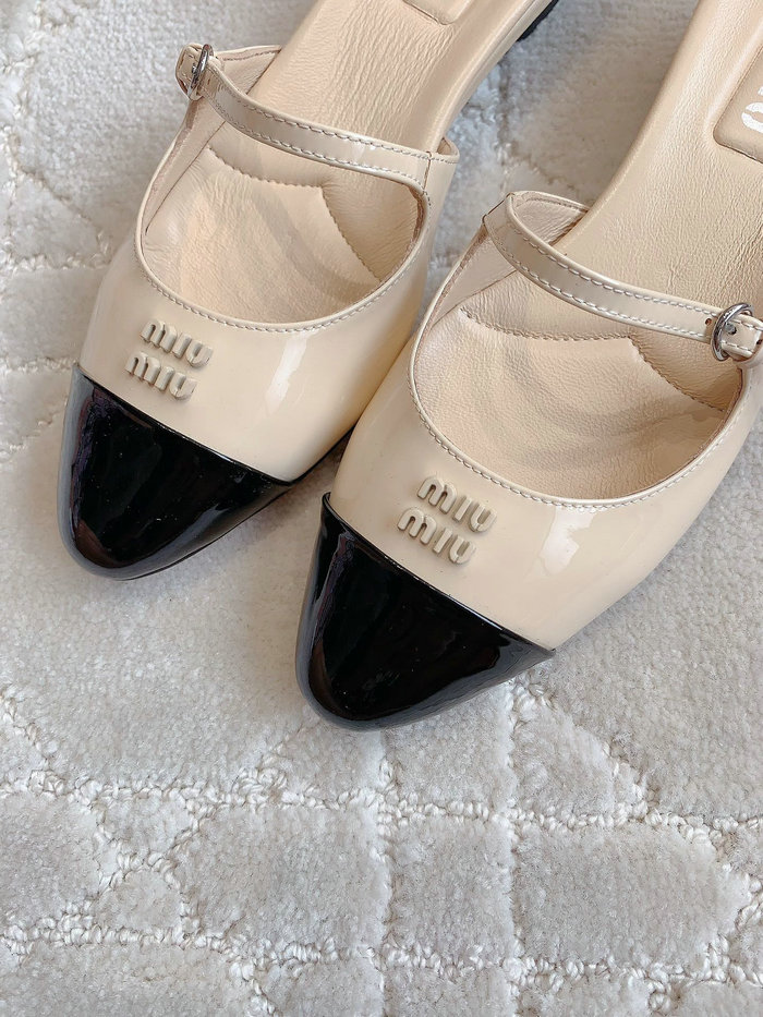 Miu Miu Pumps SMP60902