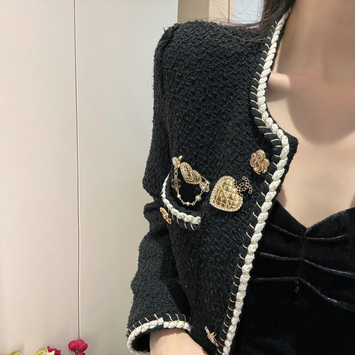 Chanel Brooch CB62601