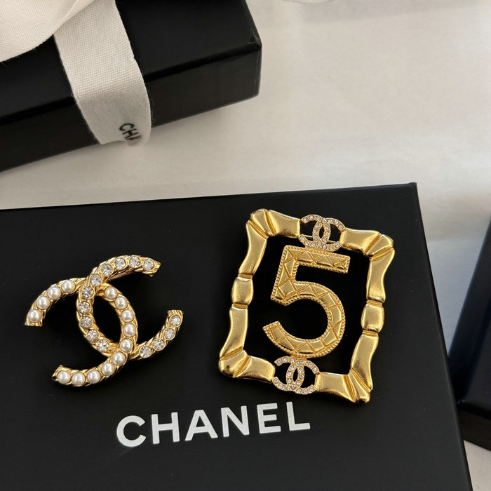 Chanel Brooch CB62602