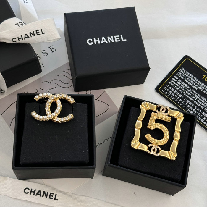 Chanel Brooch CB62602