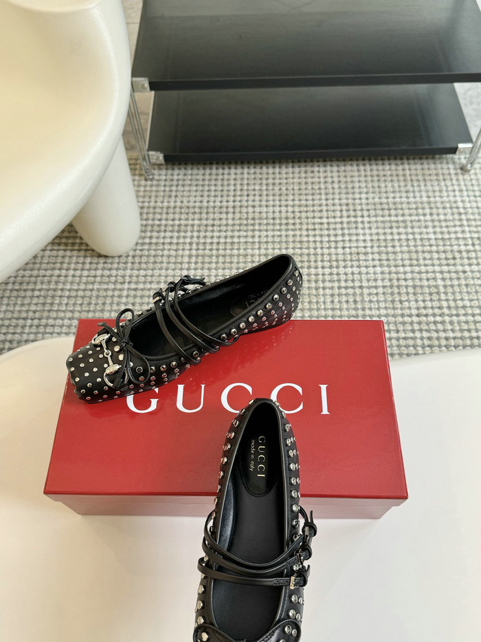 Gucci Flats SGF62804