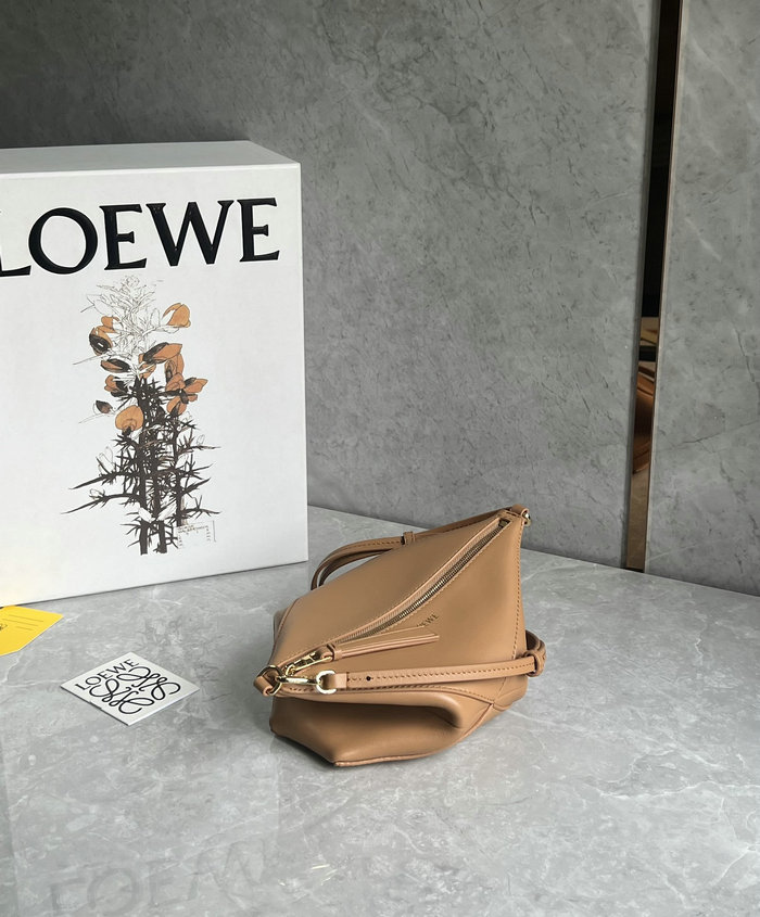 Loewe Puzzle Fold Pouch L10973 Brown