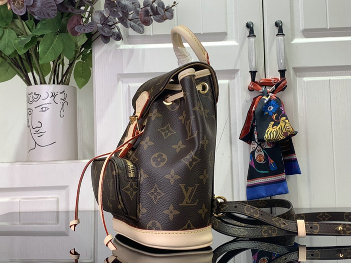 Louis Vuitton Montsouris Mini M11199