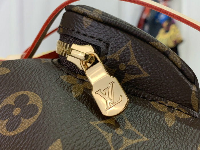 Louis Vuitton Montsouris Mini M11199