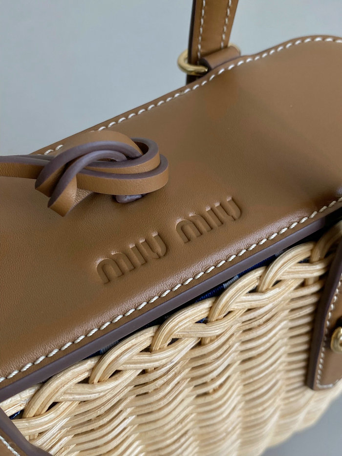 Miu Miu Wicker and leather handbag 5BA222