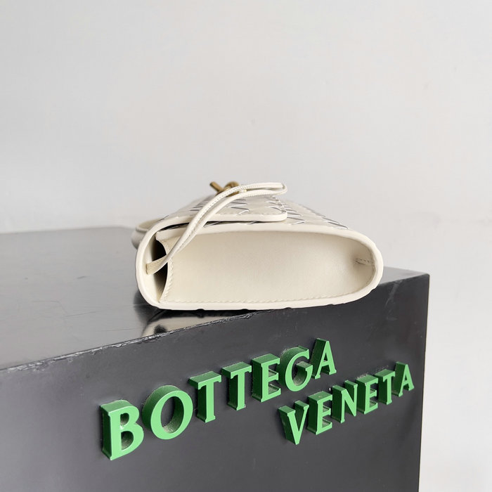 Bottega Veneta Long Clutch Andiamo Sea salt 741511