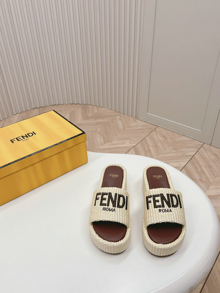 Fendi Wedge Sandals SFS70903