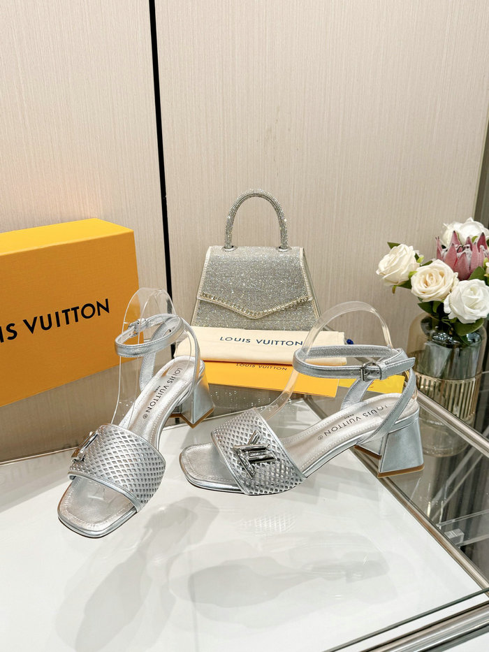 Louis Vuitton Shake Sandals SLS71002