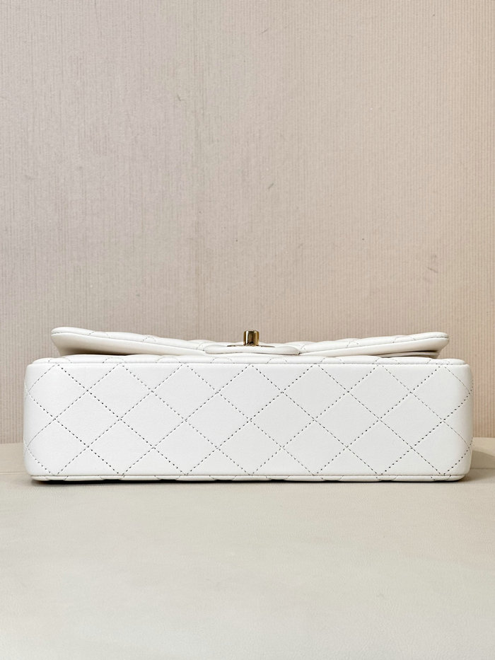 Medium Chanel Lambskin Flap Bag A01112 White