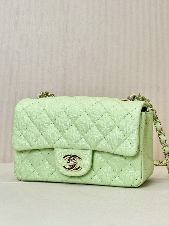 Small Chanel Grained Calfskin Flap Bag A01116 Green