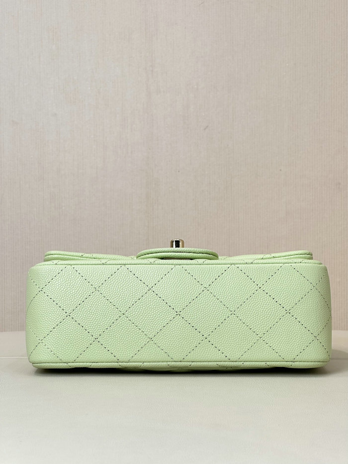 Small Chanel Grained Calfskin Flap Bag A01116 Green