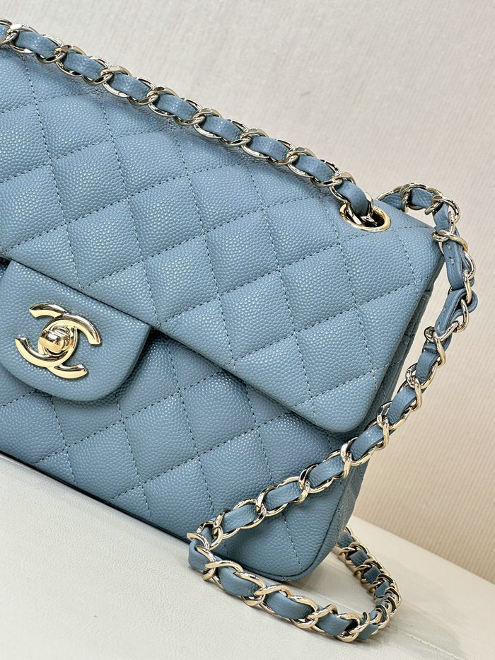 Small Chanel Grained Calfskin Flap Bag A01117 Blue