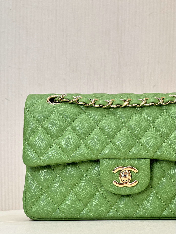 Small Chanel Grained Calfskin Flap Bag A01117 Green