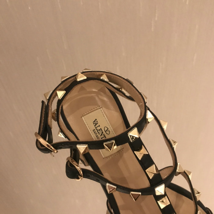 Valentino Sandals SVS70924