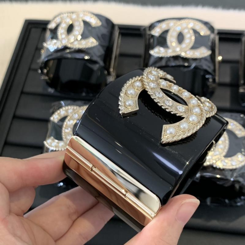 Chanel Bracelet CBR72805