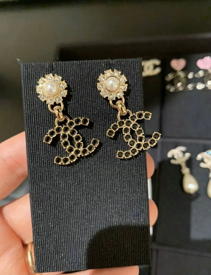 Chanel Earrings CE71810