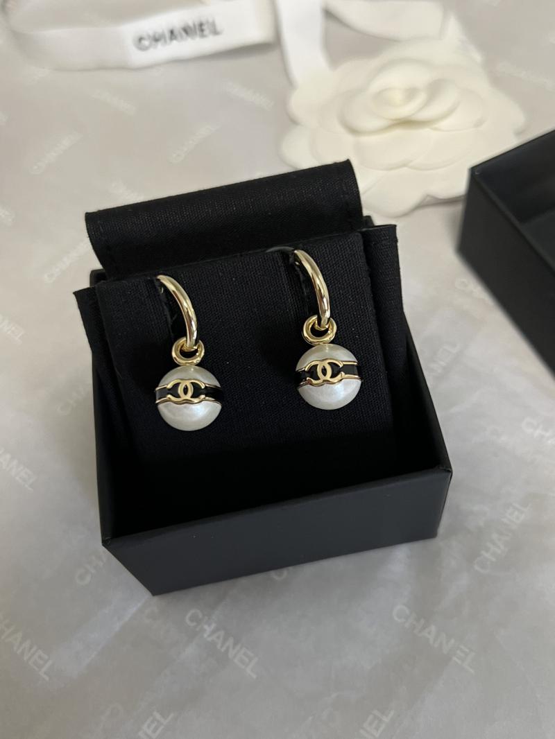 Chanel Earrings CE72805