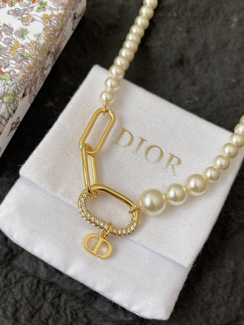 Dior Necklace DN72801