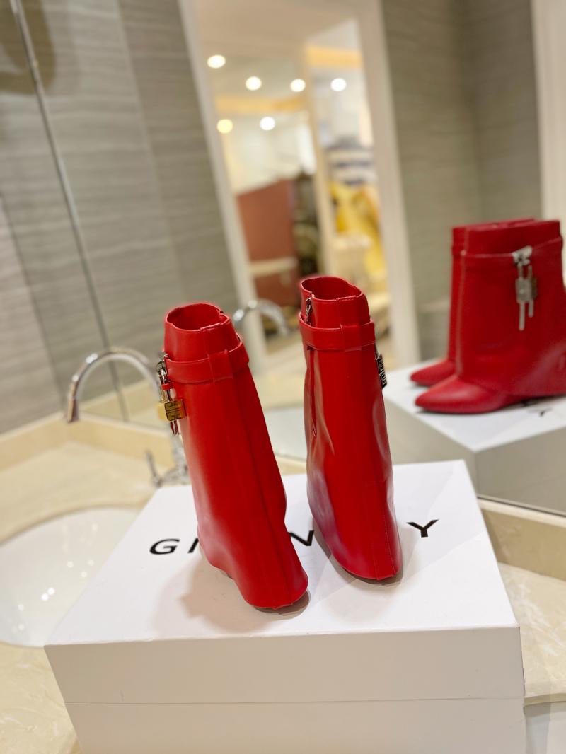 Givenchy Shark Lock Ankle Boots SGB72540