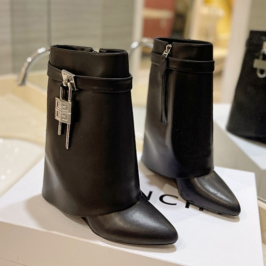 Givenchy Shark Lock Ankle Boots SGB72542