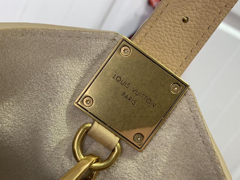 Louis Vuitton Low Key Hobo PM M25352 Yelllow