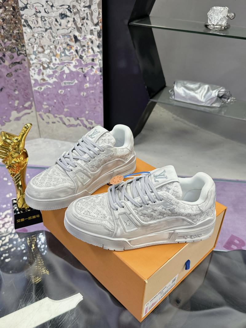 Louis Vuitton Sneakers SLS72802