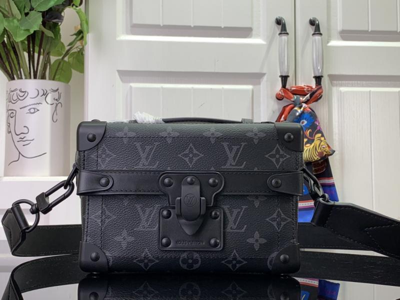 Louis Vuitton Soul Trunk M11743