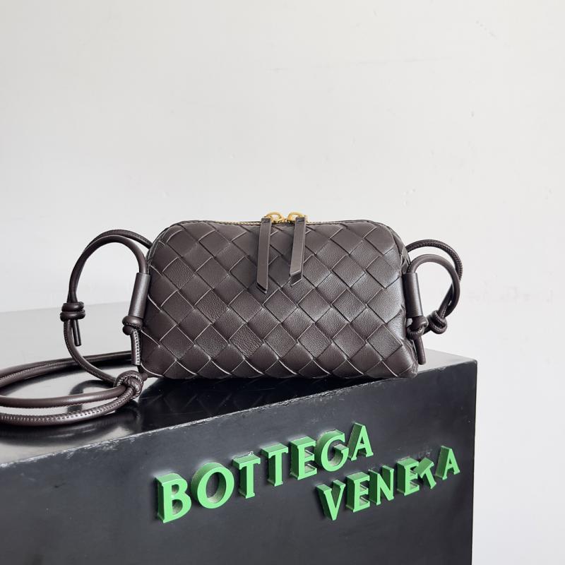 Bottega Veneta Intrecciato Concert Pouch 794258 Coffee