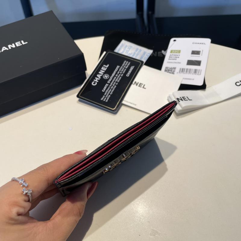 Chanel 19 Card Holder AP0941