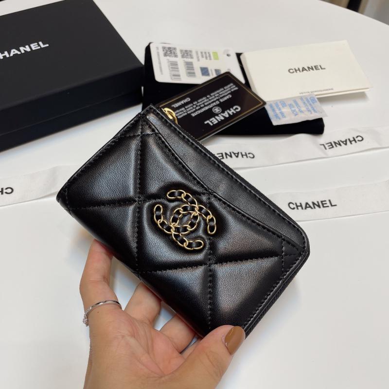 Chanel 19 Small Wallet AP0919