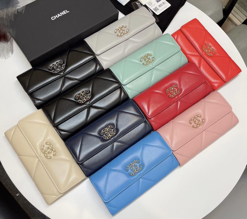 Chanel 19 Zipper Long Wallet AP0955