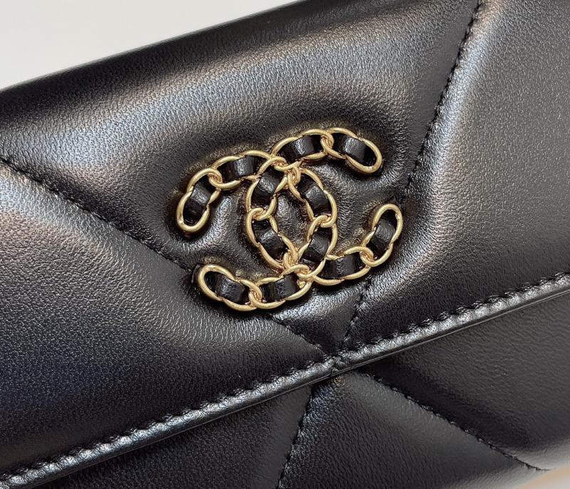 Chanel 19 Zipper Long Wallet AP0955