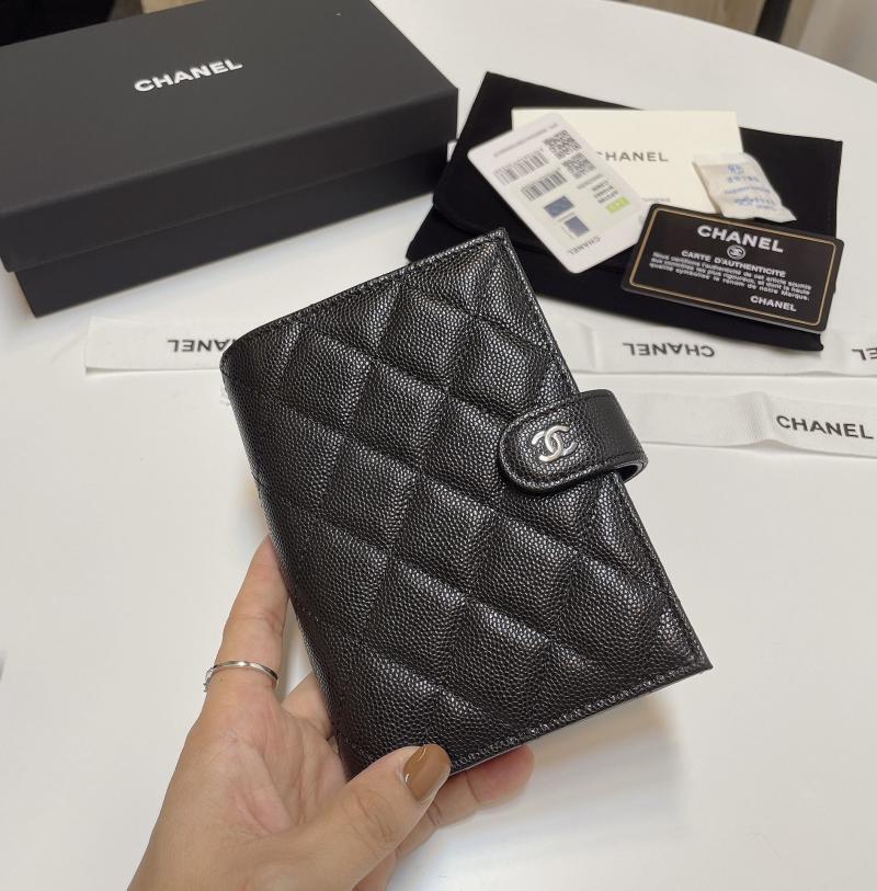 Chanel Grain Calfskin Passport Holder AP3196 Black with Silver