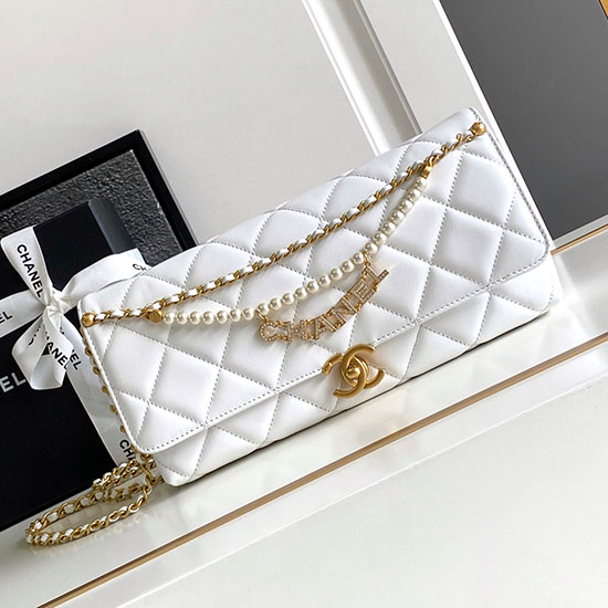 Chanel Lambskin Shoulder Bag AS2713 White