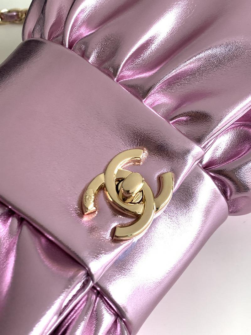 Chanel Metallic Lambskin Clutch AS5129 Pink