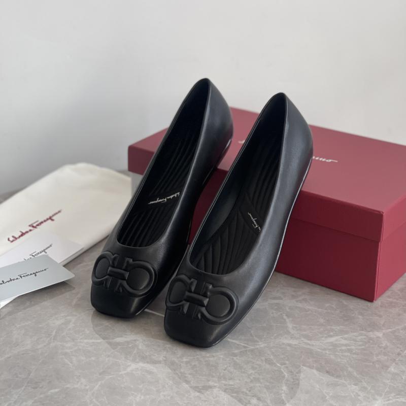 Ferragamo Pumps SFP82703