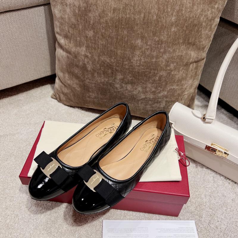 Ferragamo Pumps SFP82705