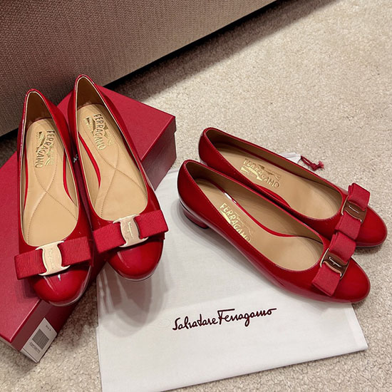 Ferragamo Pumps SFP82708