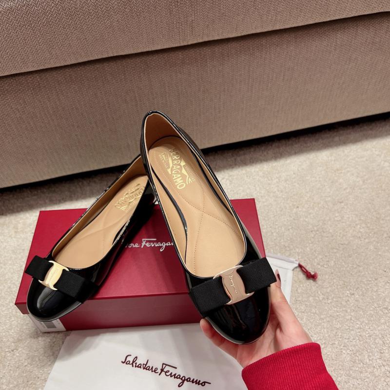 Ferragamo Pumps SFP82711