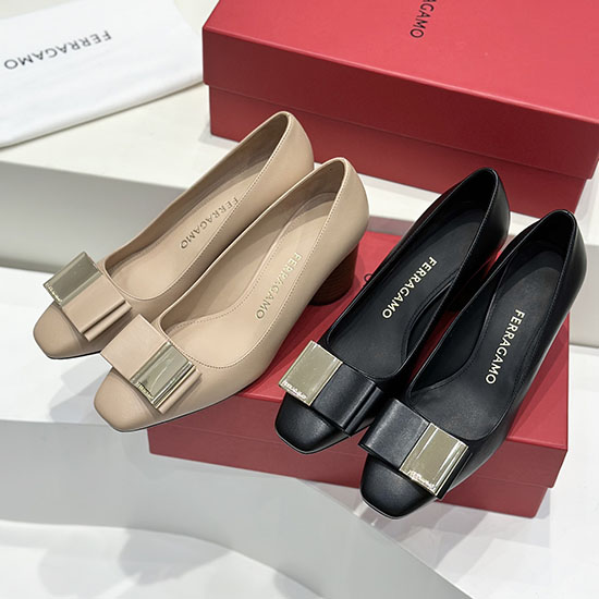 Ferragamo Pumps SFP82712